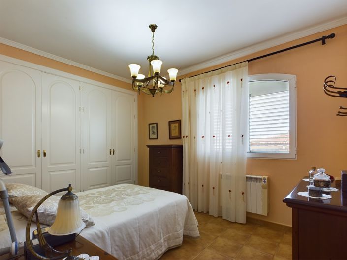 Image No.31-5 Bed Villa for sale