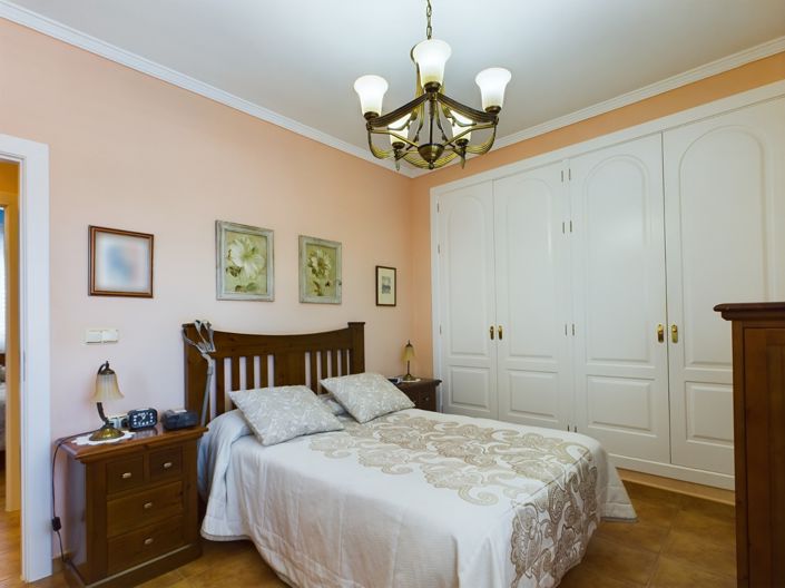 Image No.32-5 Bed Villa for sale