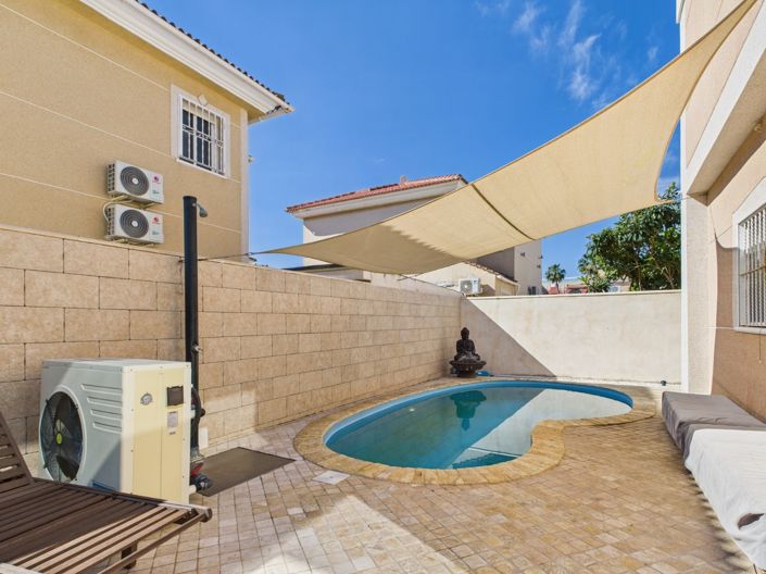 Image No.12-4 Bed Villa for sale