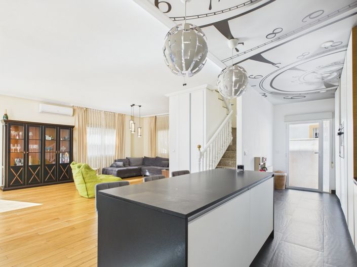 Image No.27-4 Bed Villa for sale