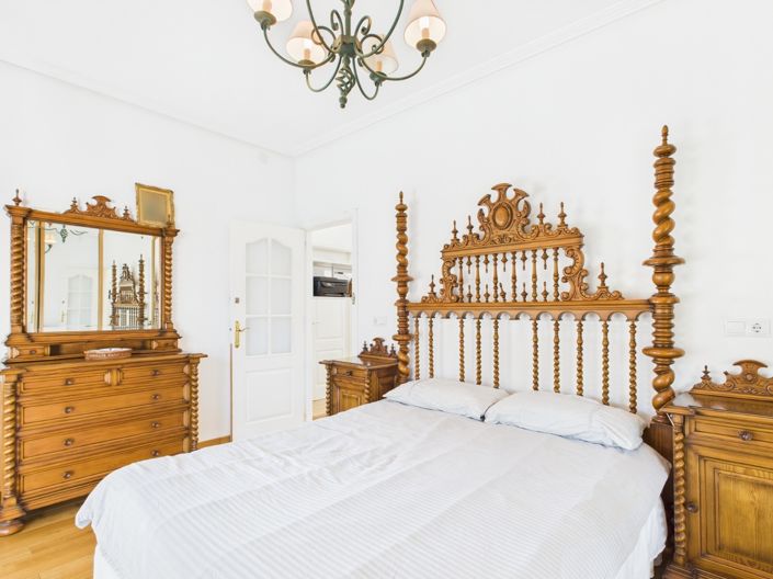 Image No.31-4 Bed Villa for sale