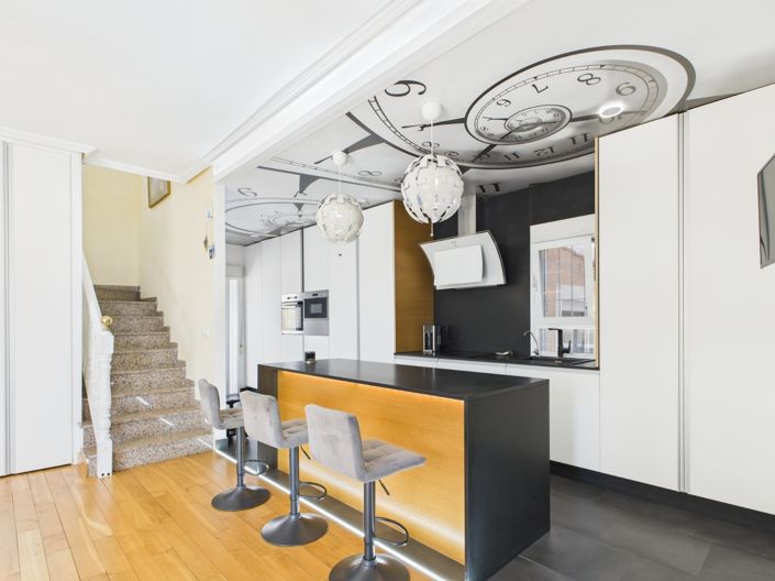 Image No.4-4 Bed Villa for sale