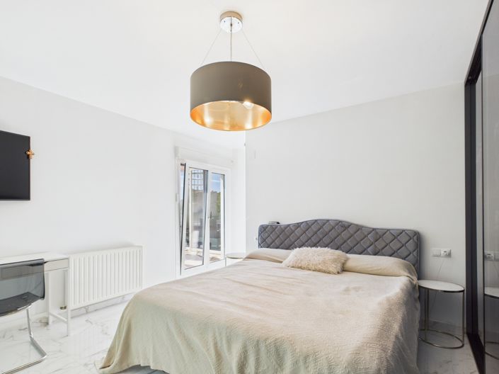 Image No.47-4 Bed Villa for sale