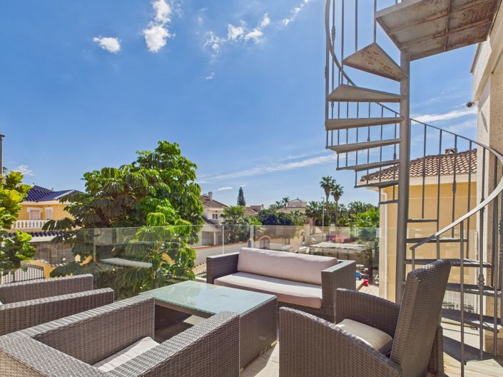 Image No.50-4 Bed Villa for sale