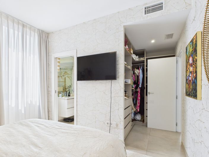 Image No.36-3 Bed Penthouse for sale