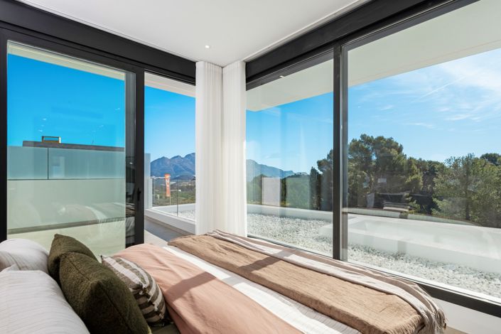 Image No.39-3 Bed Villa for sale