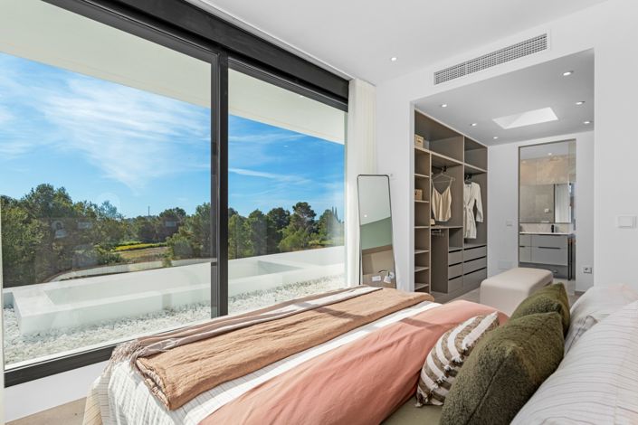 Image No.42-3 Bed Villa for sale