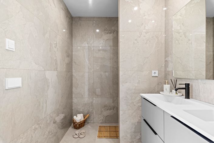 Image No.49-3 Bed Villa for sale