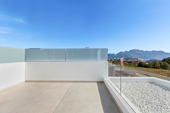 Image No.51-3 Bed Villa for sale