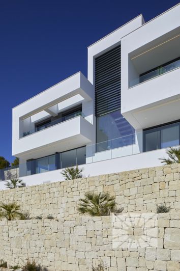 Image No.12-4 Bed Villa for sale