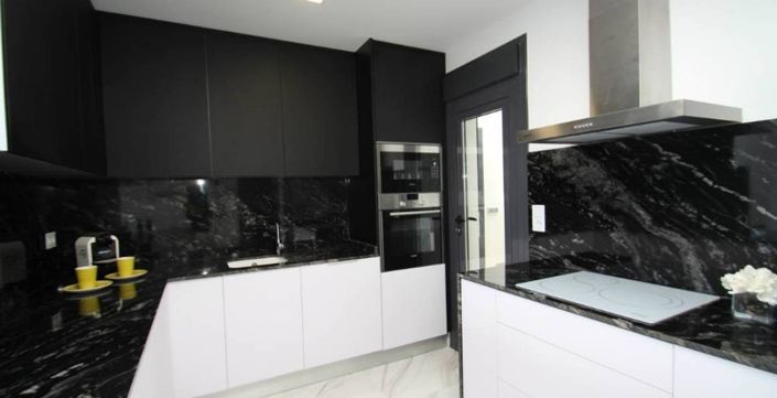 Image No.15-2 Bed Villa for sale