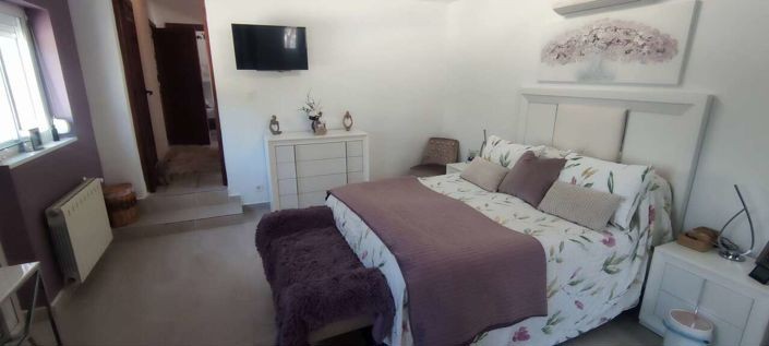 Image No.32-4 Bed Villa for sale