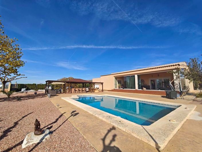 Image No.22-3 Bed Villa for sale