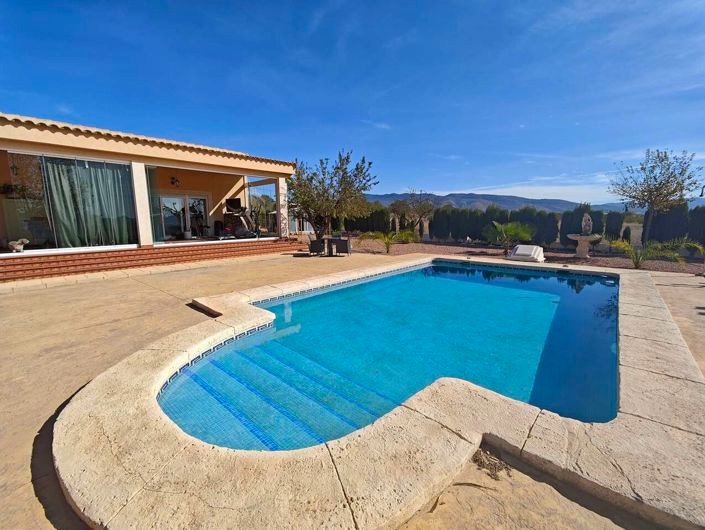 Image No.23-3 Bed Villa for sale