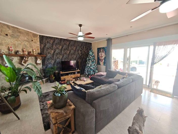 Image No.7-3 Bed Villa for sale