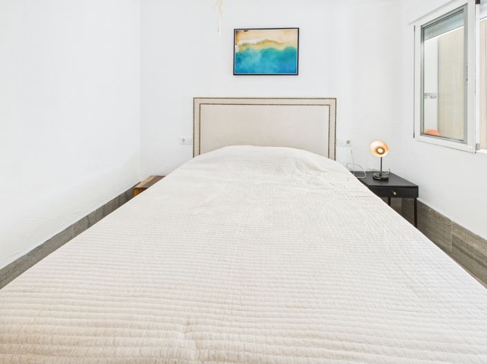 Image No.13-1 Bed Apartment for sale