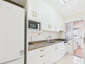 o1jcgpifpi1u62ppovj31sdl1jn12n