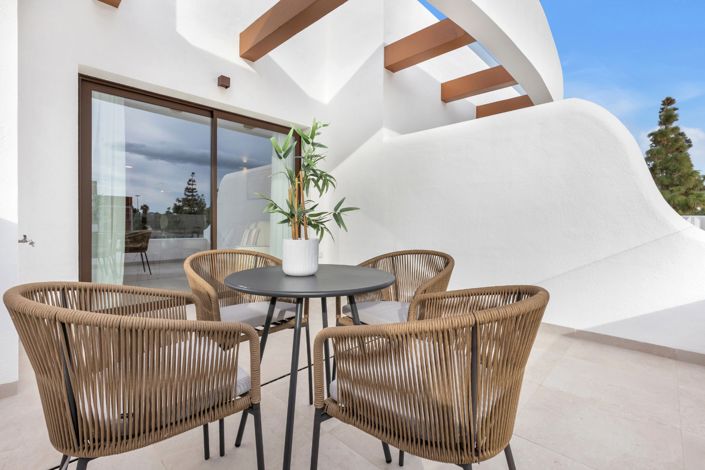 Image No.27-2 Bed Apartment for sale