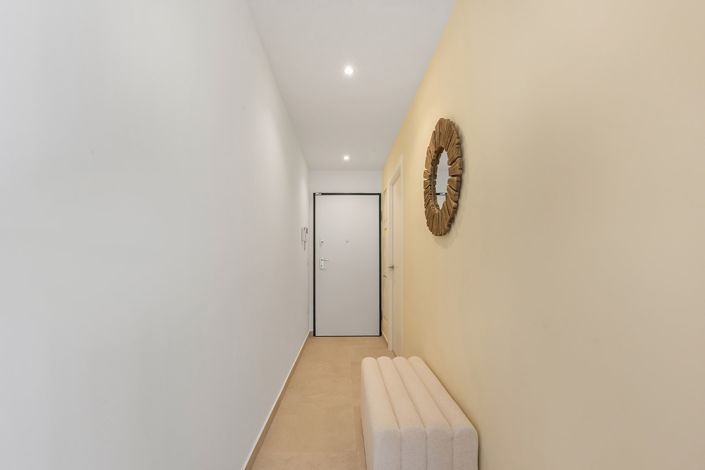 Image No.21-2 Bed Apartment for sale