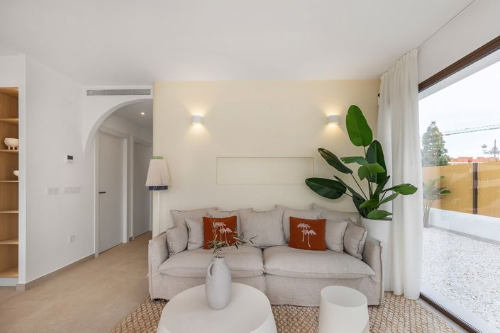 Image No.8-2 Bed Apartment for sale