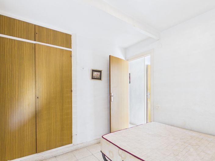 Image No.13-3 Bed Apartment for sale