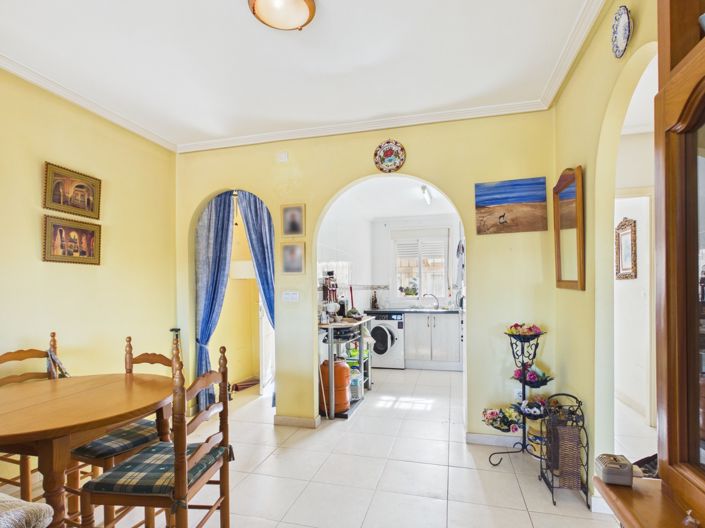 Image No.12-2 Bed Apartment for sale