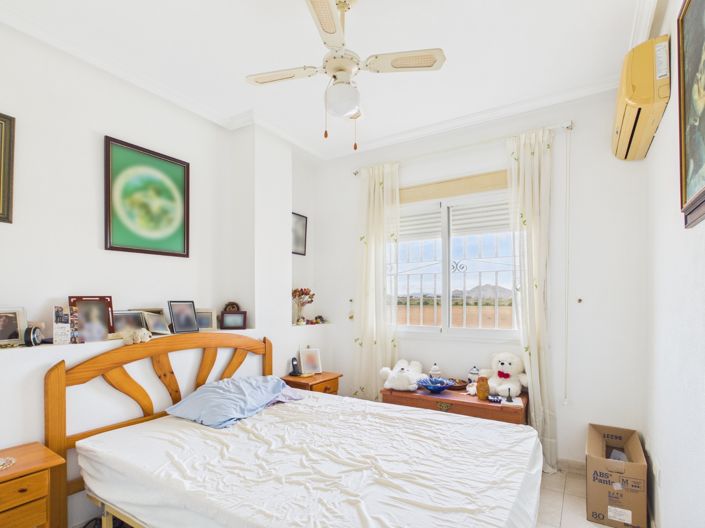 Image No.26-2 Bed Apartment for sale