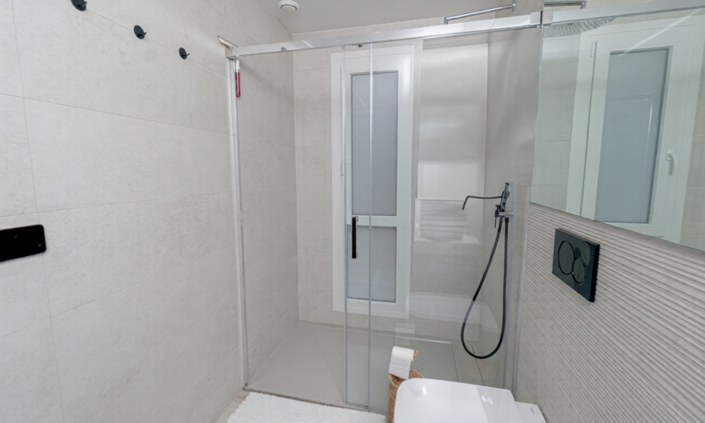 Image No.34-3 Bed Villa for sale