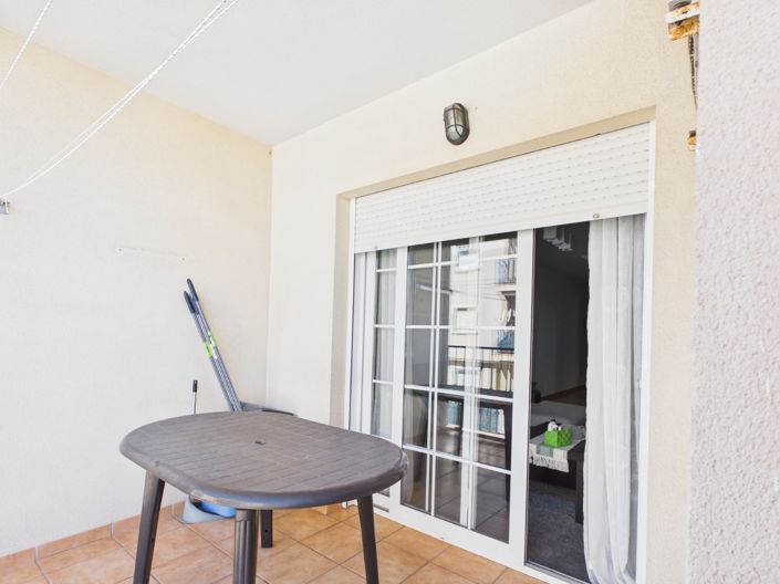 Image No.12-3 Bed Apartment for sale