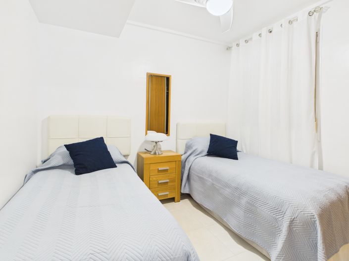 Image No.20-3 Bed Apartment for sale