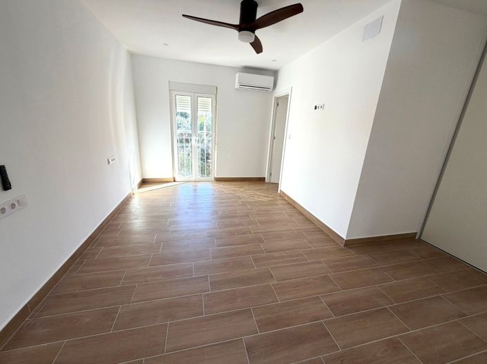 Image No.6-3 Bed Apartment for sale