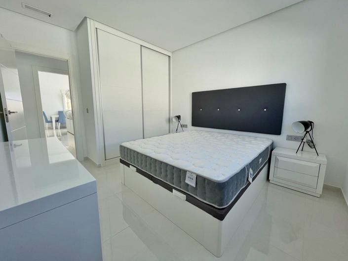 Image No.6-3 Bed Villa for sale