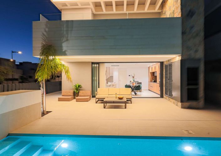 Image No.14-3 Bed Villa for sale