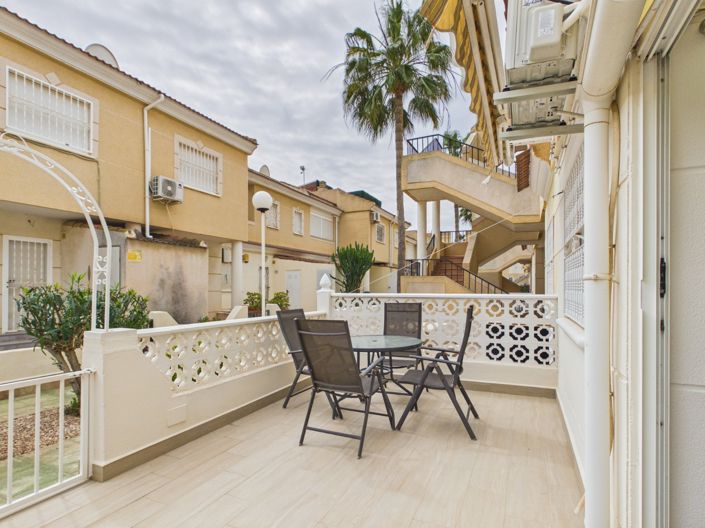 Image No.24-2 Bed Apartment for sale