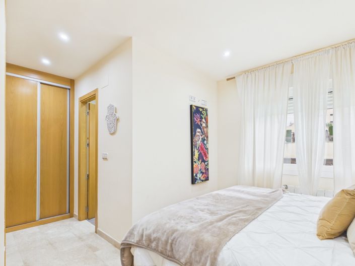 Image No.28-3 Bed Villa for sale