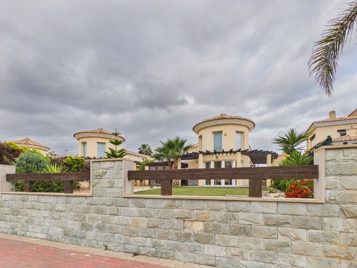 Image No.5-3 Bed Villa for sale