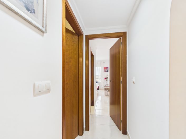 Image No.21-3 Bed Apartment for sale