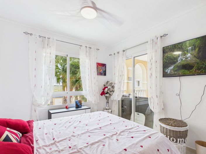 Image No.32-3 Bed Apartment for sale
