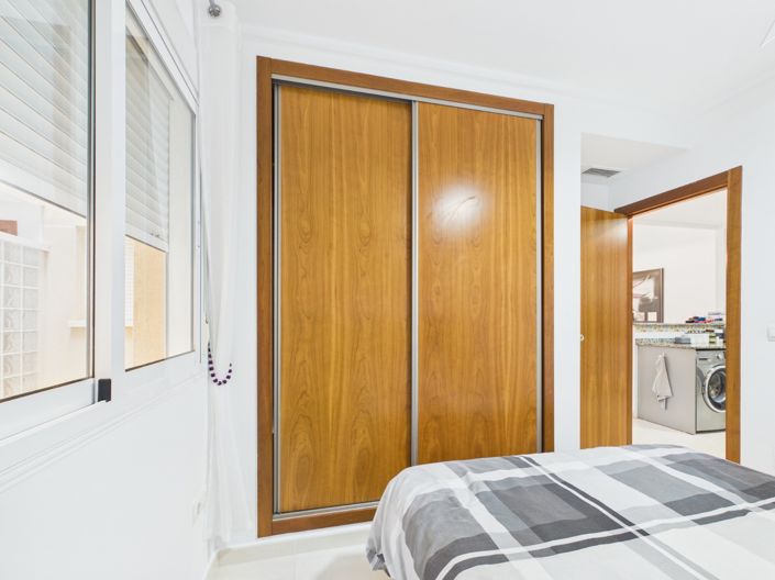 Image No.36-3 Bed Apartment for sale