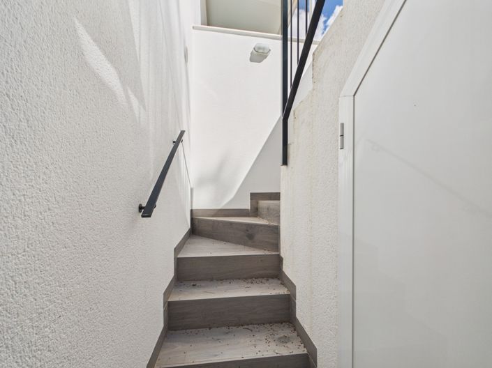 Image No.37-2 Bed Apartment for sale