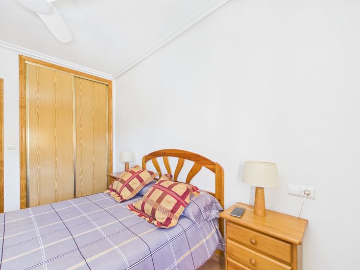Image No.25-2 Bed Apartment for sale