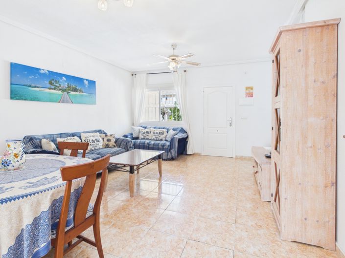 Image No.17-3 Bed Townhouse for sale