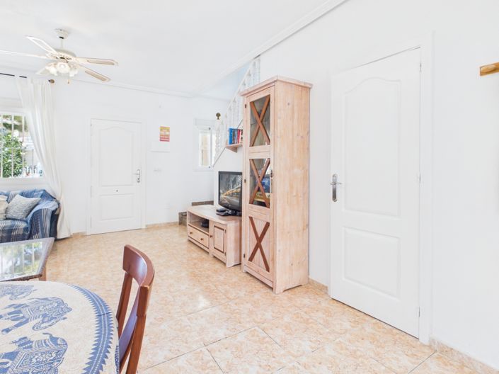 Image No.18-3 Bed Townhouse for sale