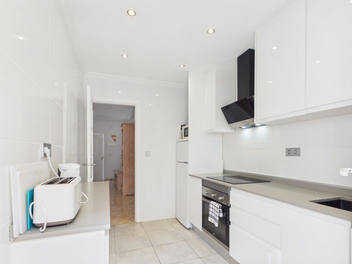 Image No.23-3 Bed Townhouse for sale
