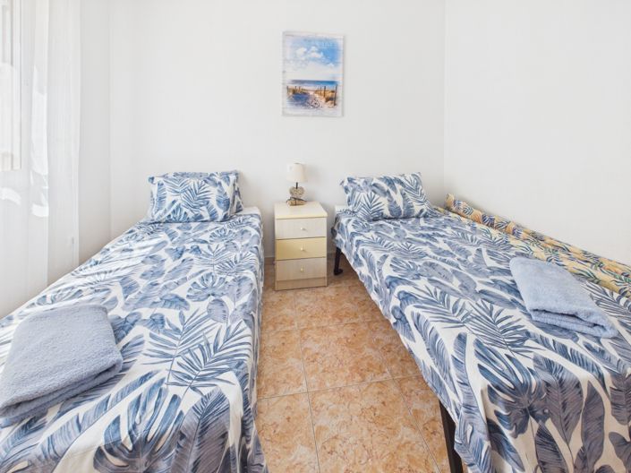 Image No.29-3 Bed Townhouse for sale