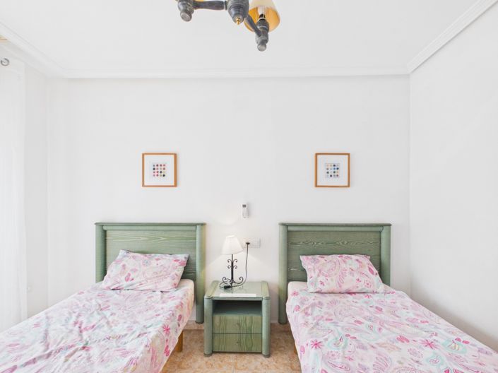 Image No.43-3 Bed Townhouse for sale