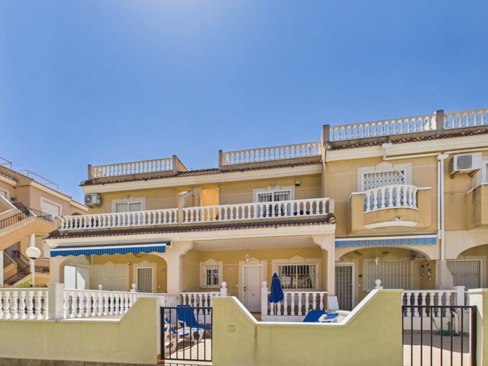 Image No.5-3 Bed Townhouse for sale