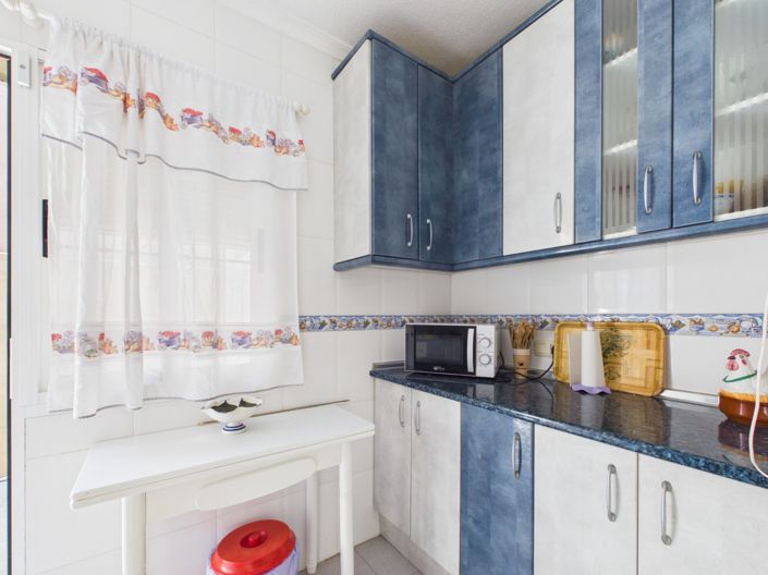 Image No.17-2 Bed Bungalow for sale