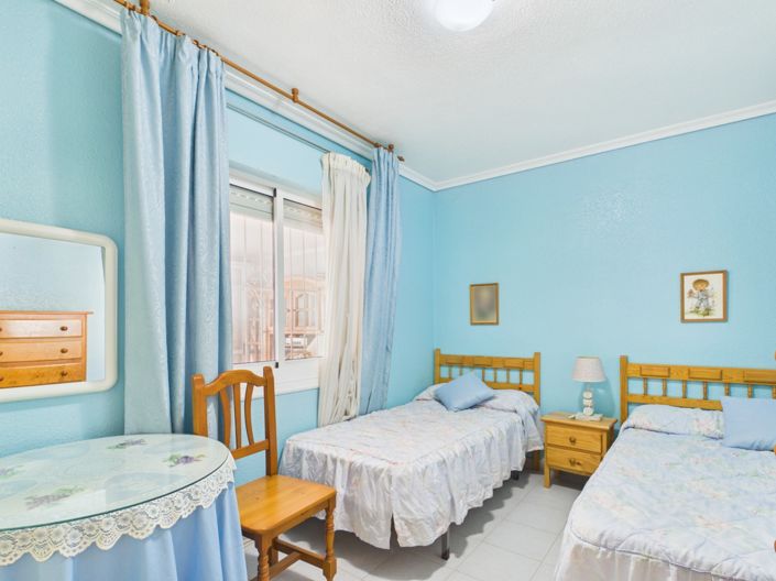 Image No.27-2 Bed Bungalow for sale