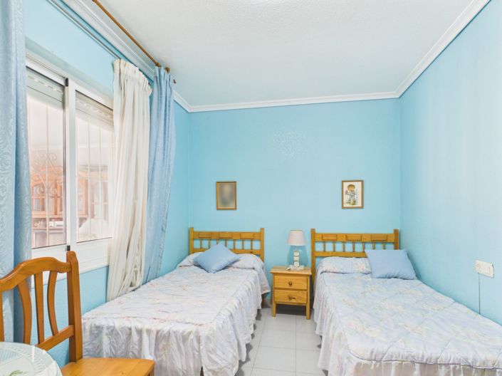 Image No.28-2 Bed Bungalow for sale
